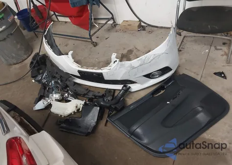 2016 Nissan Sentra Sr из США, поврежденный, VIN 3N1AB7APXGY318584